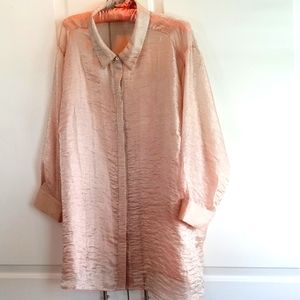 Vince Camuto Women's Champagne Lightweight Button Down Blouse, Sz 3X